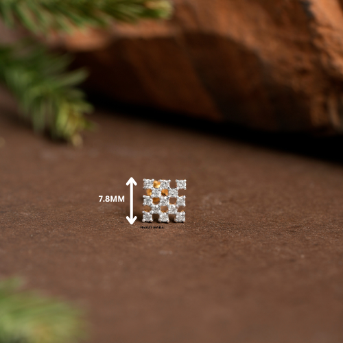 Traditional nosepin 18K Gold Indian Nose Stud Traditional Nose A precious Gift for The Percious One.