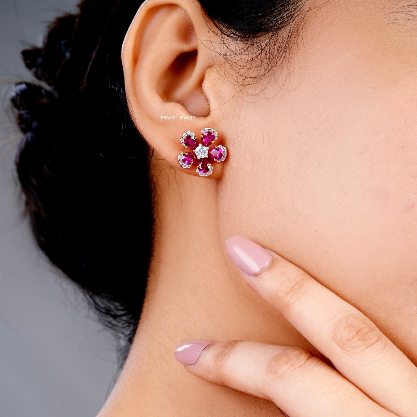 Flowers 14K Yellow Gold Earrings With Brilliant Cut Diamond,Handcrafted With Love.