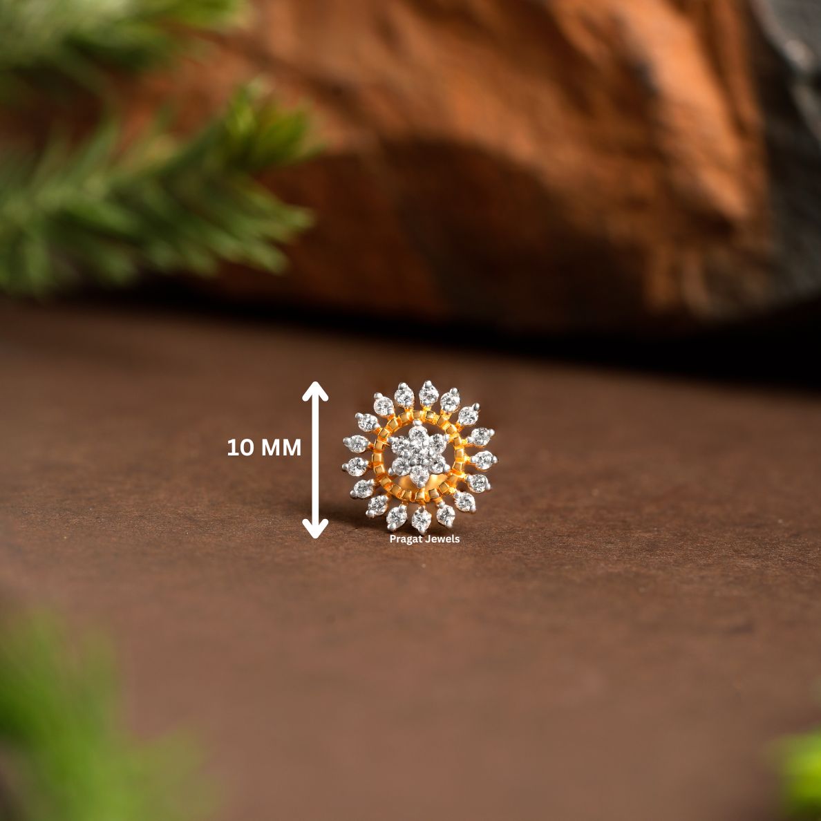 Gold stud Nosepin , Flower nose stud, India nose stud, Solid gold nose stud 18k gold nose stud, Dainty, Boho