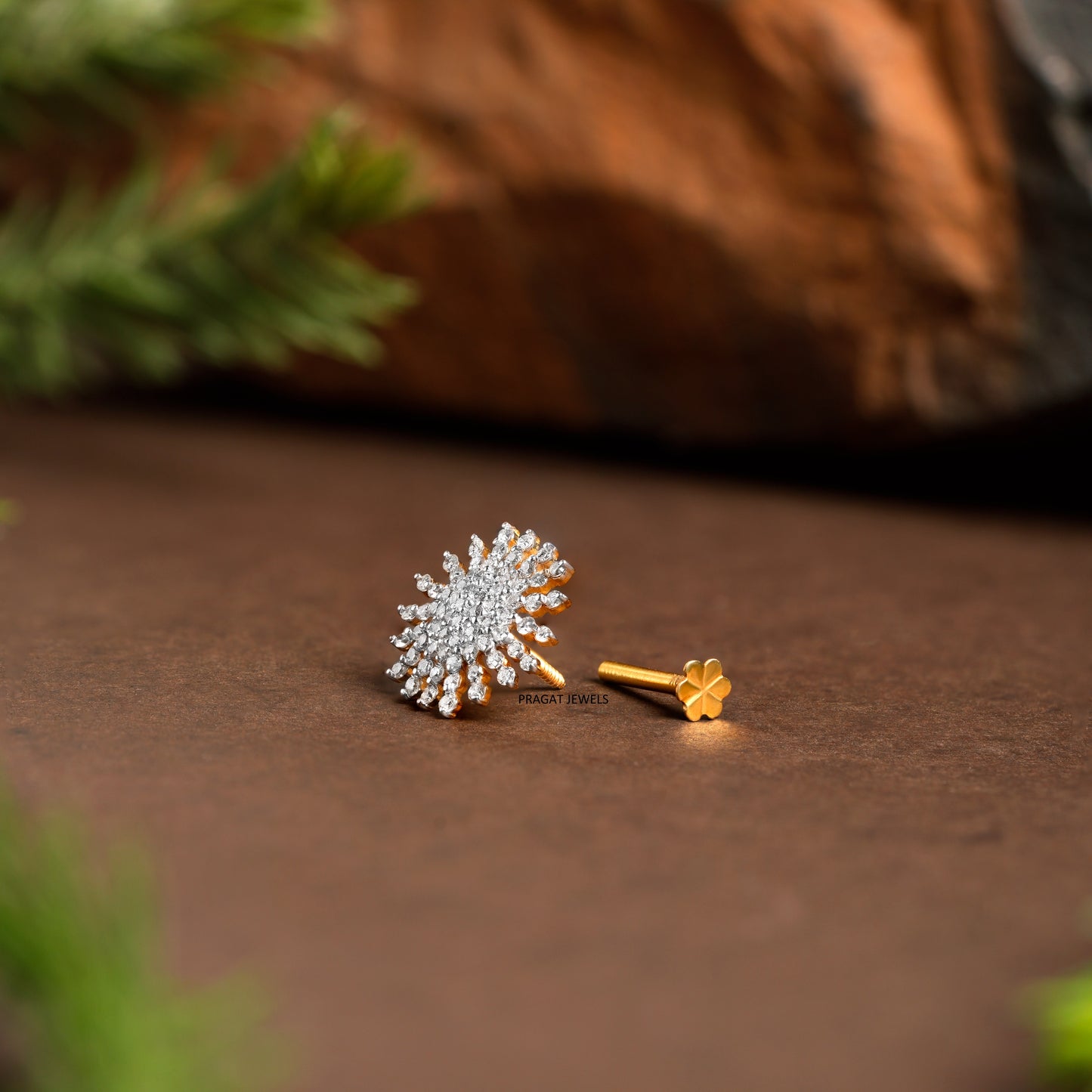 Flower Nosepin 18kGold Diamond Nosepin for women Gift for The Percious One.