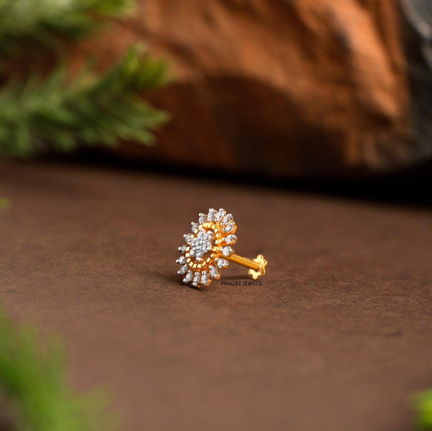Gold stud Nosepin , Flower nose stud, India nose stud, Solid gold nose stud 18k gold nose stud, Dainty, Boho