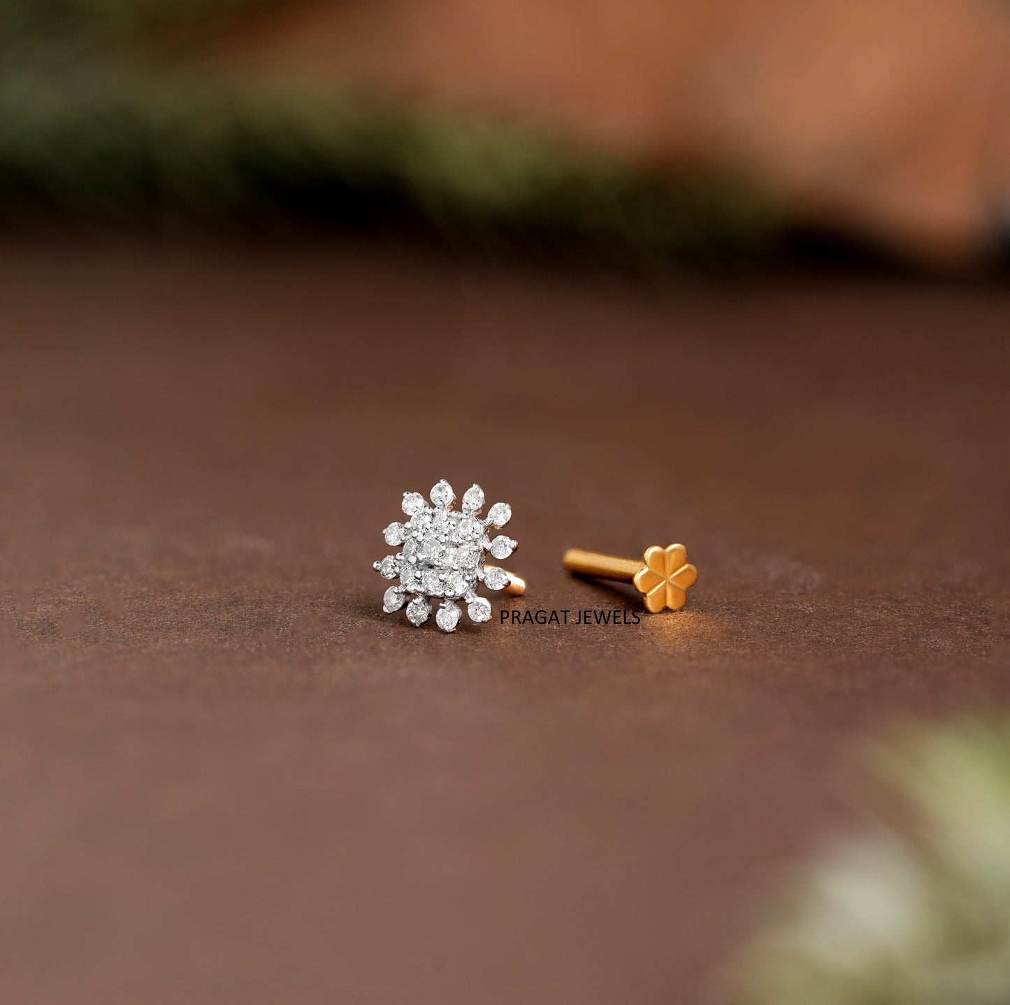 Natural Diamond Flower Stud for Nose Tragus Lobe Conch, 18K Gold Diamond Cluster nosepin