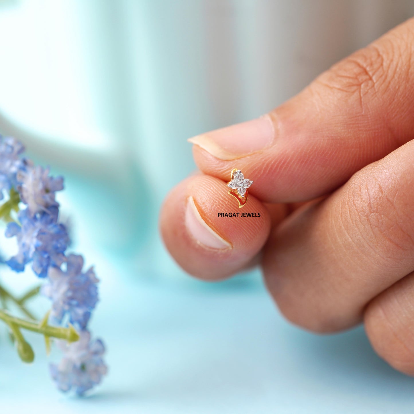 Solitaire Yellow Gold 4 Natural Diamonds Stud Ladie's Engagement nosepin