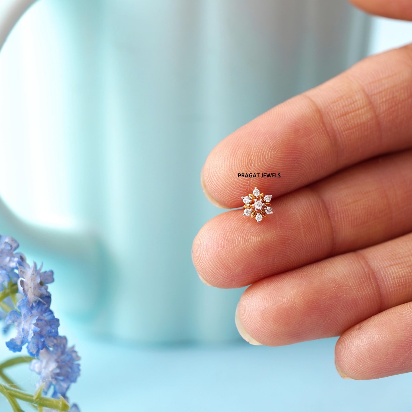 18K Gold Nose Pin with 7 Natural Diamonds – Floral Stud Design | Elegant Nose Jewelry for Women