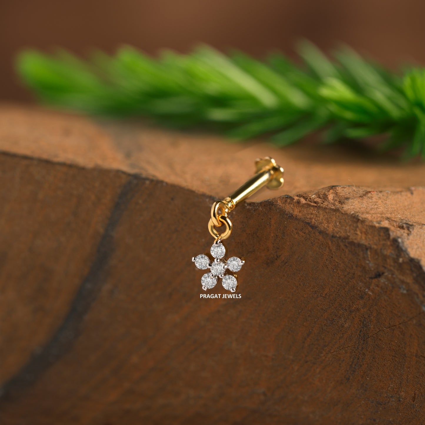 Diamond Cluster Helix Bugadi 18k Yellow Gold Brilliant Cut Diamond Handcrafted With Love.