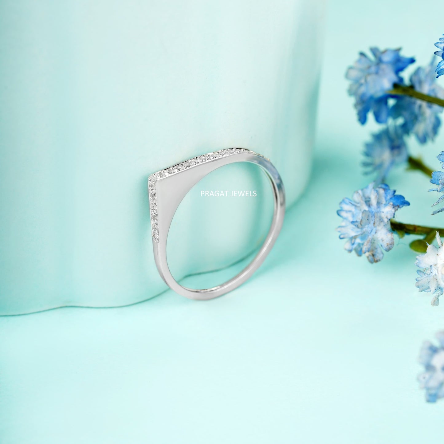 White Gold Brillant Cut Diamond  Ring, Hand crafted with love