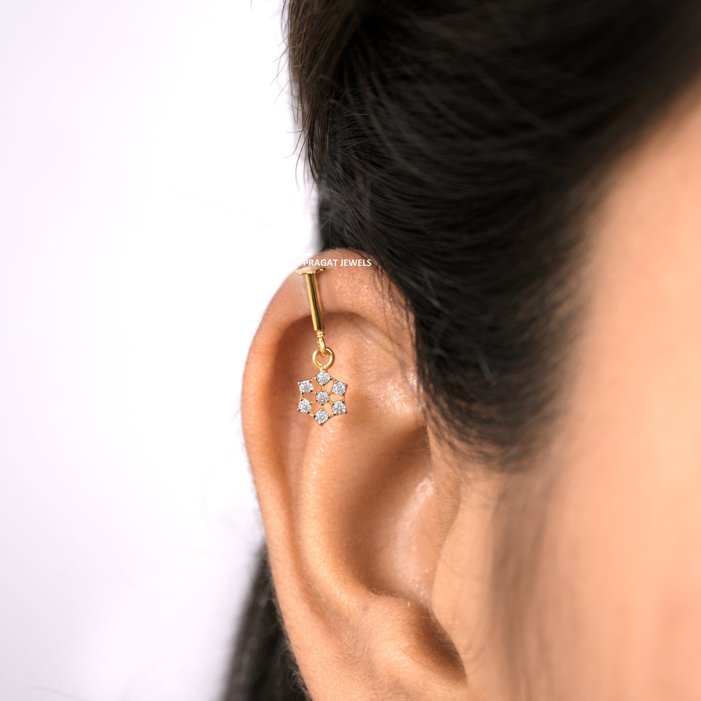 18K Yellow Gold Brillant Cut Helix Bugadi Diamond Hand crafted with love