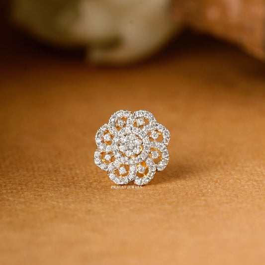 FLOWER NOSEPIN 18k Indian Nose Stud Traditional Nose Stud Indian Nose Ring Diamond Nose Piercing