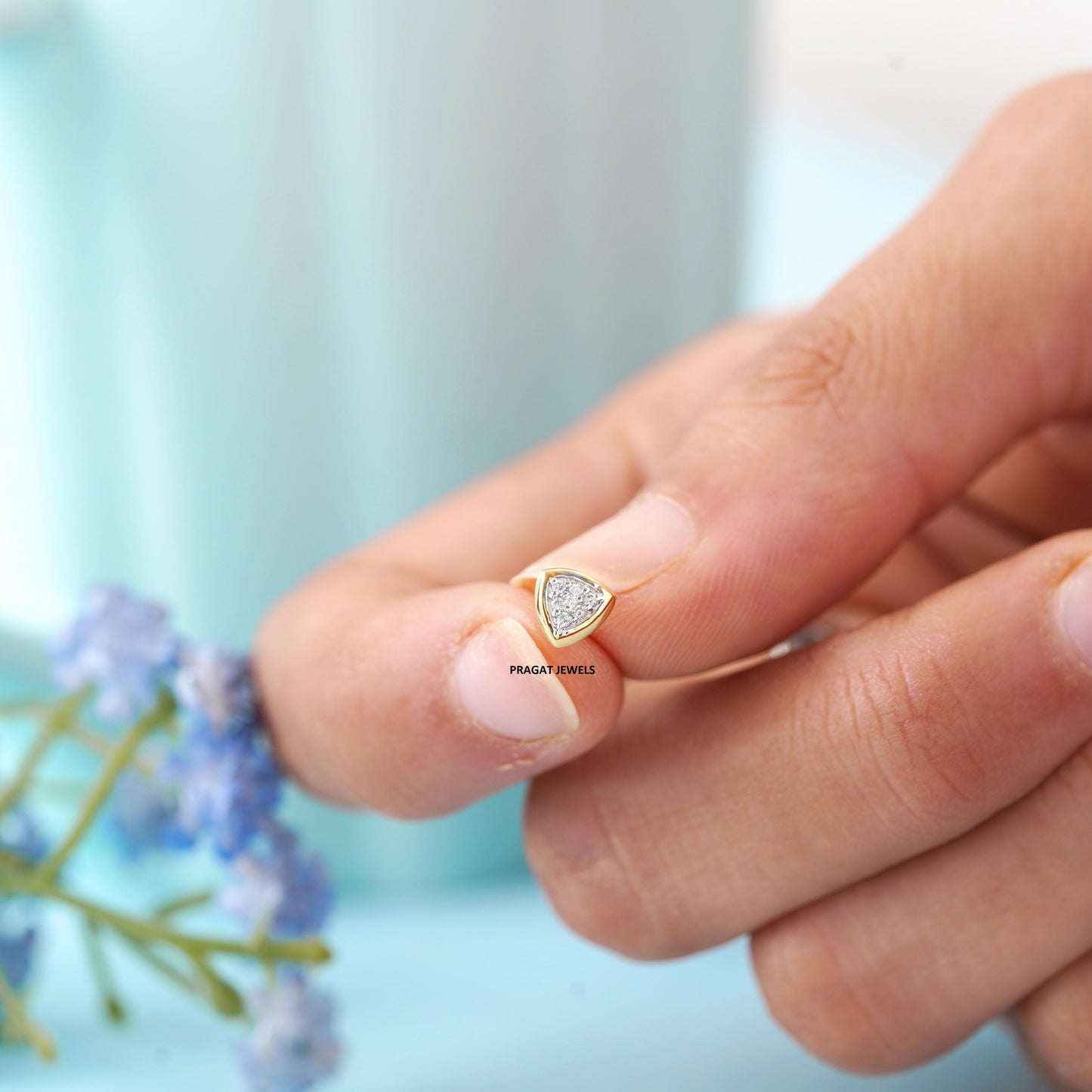 Celestial Star Nosepin ,Handcrafted Just for The star Of Your Life. - PRAGAT JEWELS